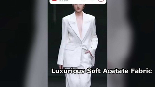 Tissu en acétate doux et confortable contre la peau – éclat luxueux, toucher doux et élégance intemporelle