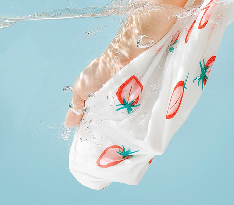 La fibre de protéine de Chrysalis de ver à soie enveloppent Gauze Fabric anti UV de 58 pouces