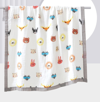 Stabilité coton floral Gauze Fabric Gauze Bath Towel de quatre couches 57 pouces