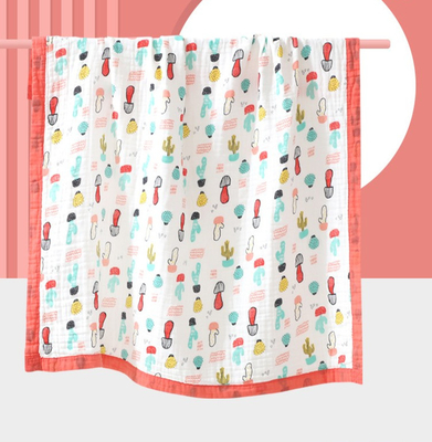 La bande dessinée 100% de Gauze Fabric Baby Swaddle Blanket de 4 couches du coton 40S a imprimé