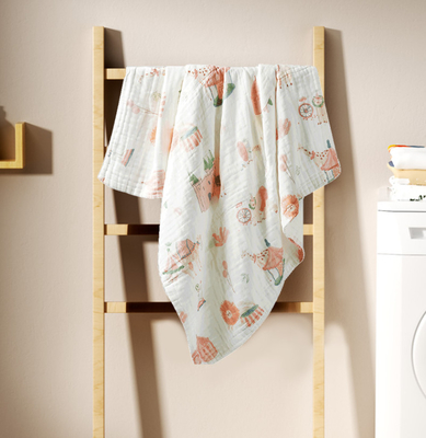 La bande dessinée 100% de Gauze Fabric Baby Swaddle Blanket de 4 couches du coton 40S a imprimé