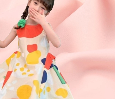 Les vêtements doux de bébé de l'été 50sX50s 135GSM de chemise en coton de 98% de Spandex organique du tissu 2% s'habillent
