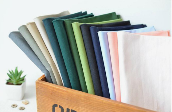 Mode infantile simple de ressort de tenue de détente des chemisiers 40sX40s 138GSM de tissu de coton sain