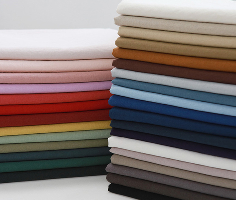 Solide de stabilité des vêtements sport 40sX40s 185GSM de Tencel de tissu d'imitation de chemise en coton le haut a teint