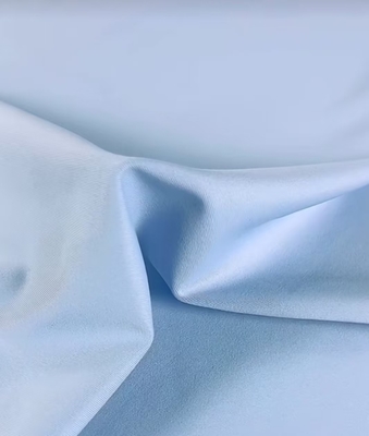95% polyester 5% élasthanne brillant