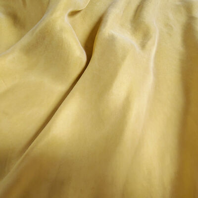 Fibre de cellulose régénérée 100% Cupro 113gsm Tissu tissé Cupro Vs Viscose