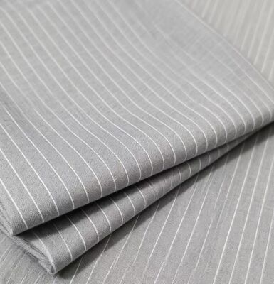 25% Rayonne 75% Polyester 230gsm Tissu de costume RT à rayures verticales Gris pour affaires