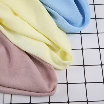 75GSM Tissu de chiffon au toucher doux Tissu de chiffon pour robe de mode Tissu de chiffon léger