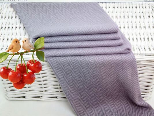 225 GSM Herringbone 50% Vêtement en laine Tissue
