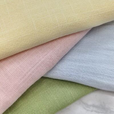 220 GSM Tissu rayonné de lin résistant aux rides respirant pour chemises et chemises