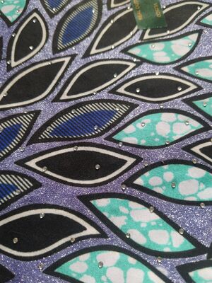 Tissu Wax Africain avec Strass thermocollants – 91% Coton 9% Spandex, Haute Résistance au Froissement, Excellente Rétraction Élastique
