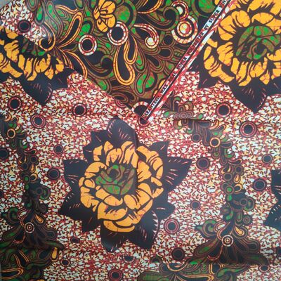 Tissu africain en cire 100% coton avec une grande résistance aux plis et des couleurs vives pour robes Ankara et Kitenge