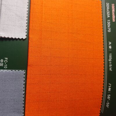 Réseau antistatique anti-déchirure 150gm Tissu de vêtements de travail CVC mélange pour uniformes professionnels