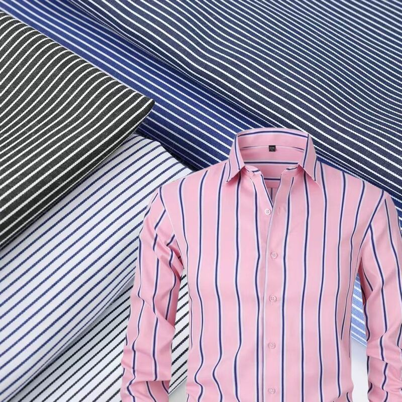 Tissu à rayures teinté en fils de coton durables pour chemises officielles 110 gm